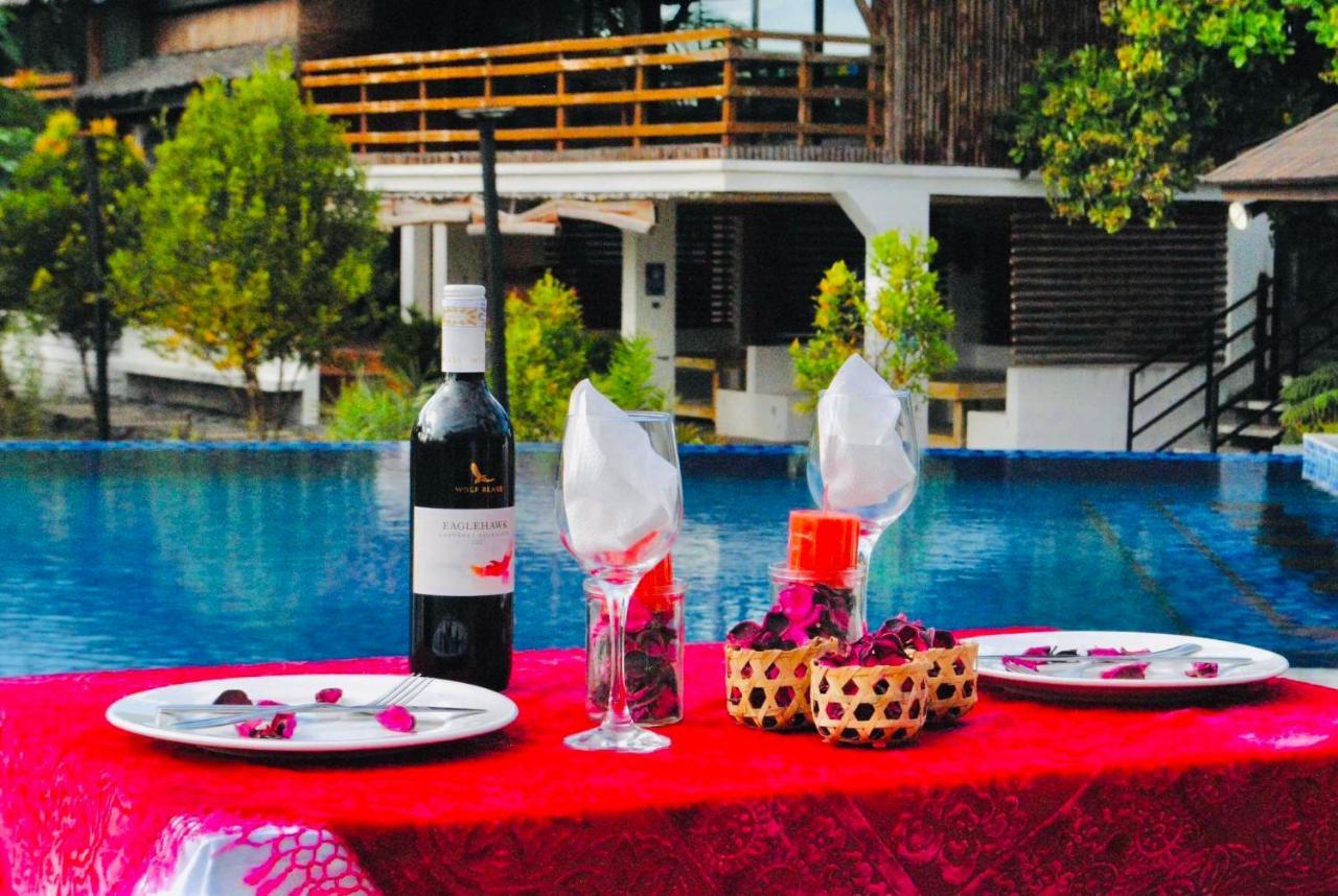 Vistapaloma Beach Resort Odiong Εξωτερικό φωτογραφία